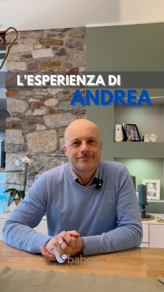 Andrea davanti a casa
